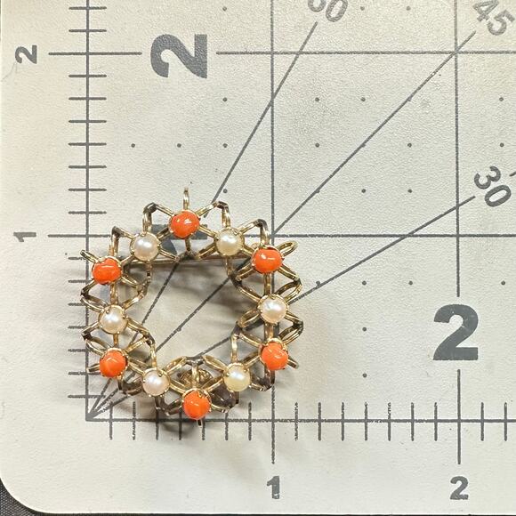 Vintage 12kt gold filled genuine red coral freshwater pearls wreath brooch - Picture 7 of 7